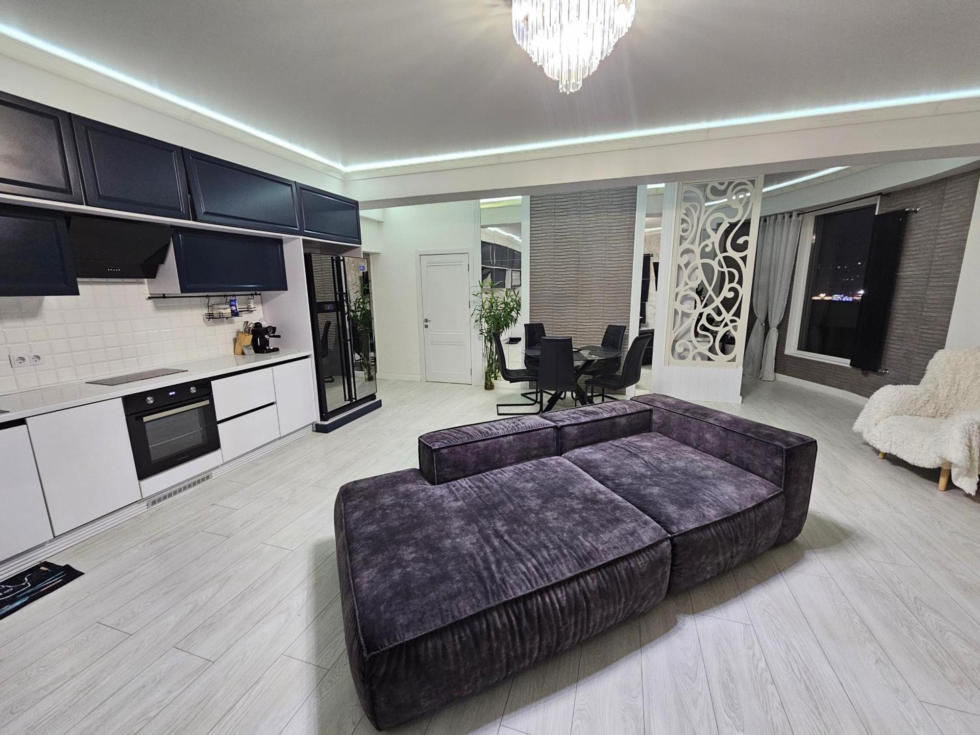 Apartament With Terras คีชีเนา ภายนอก รูปภาพ