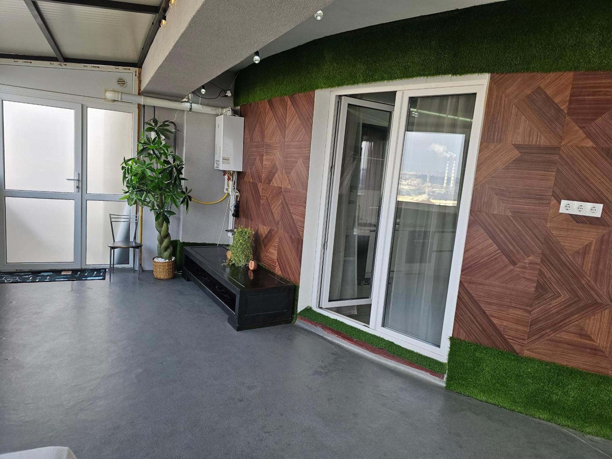 Apartament With Terras คีชีเนา ภายนอก รูปภาพ