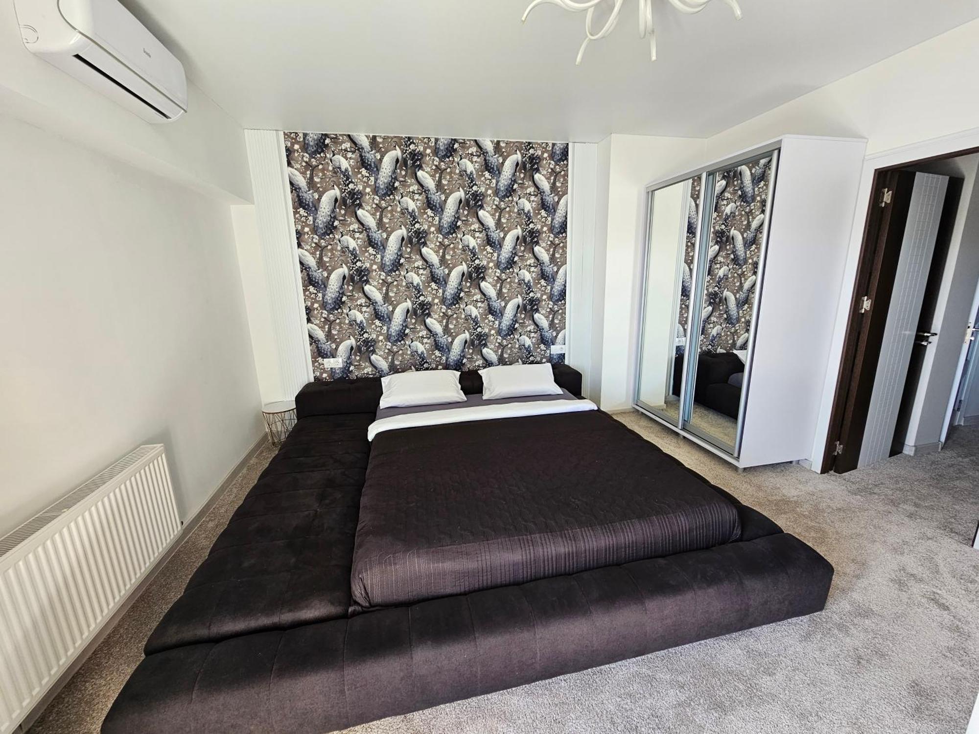 Apartament With Terras คีชีเนา ภายนอก รูปภาพ