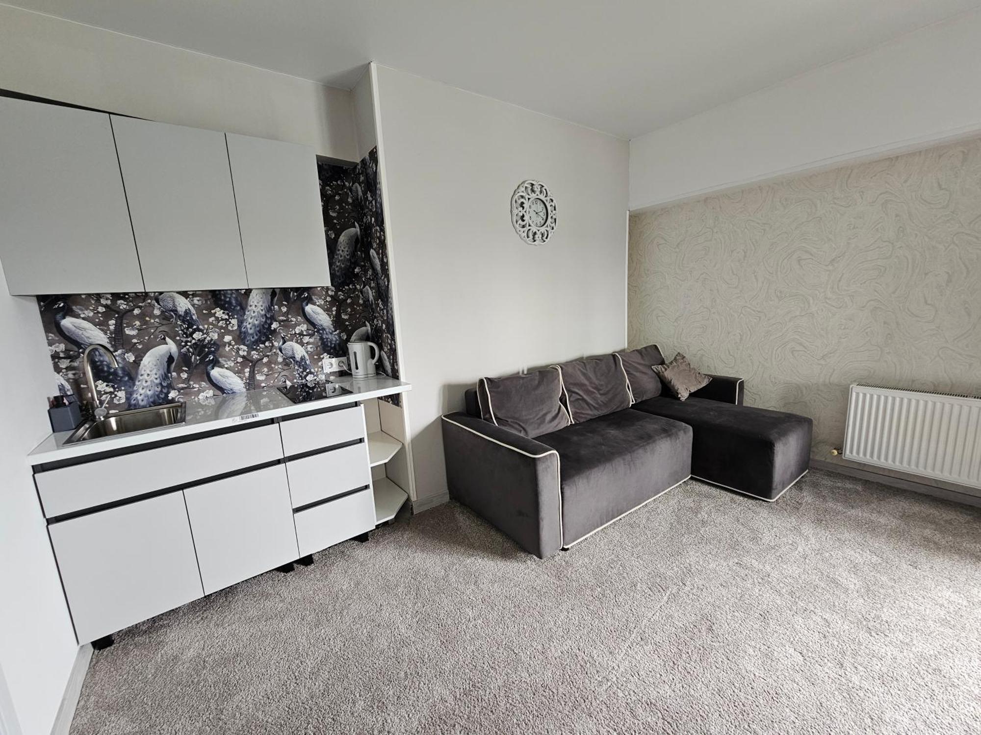 Apartament With Terras คีชีเนา ภายนอก รูปภาพ